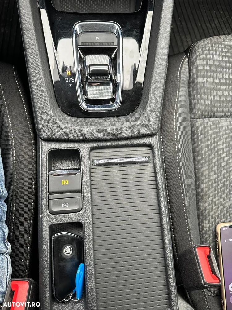 Skoda Octavia 2.0 TDI DSG Ambition - 11