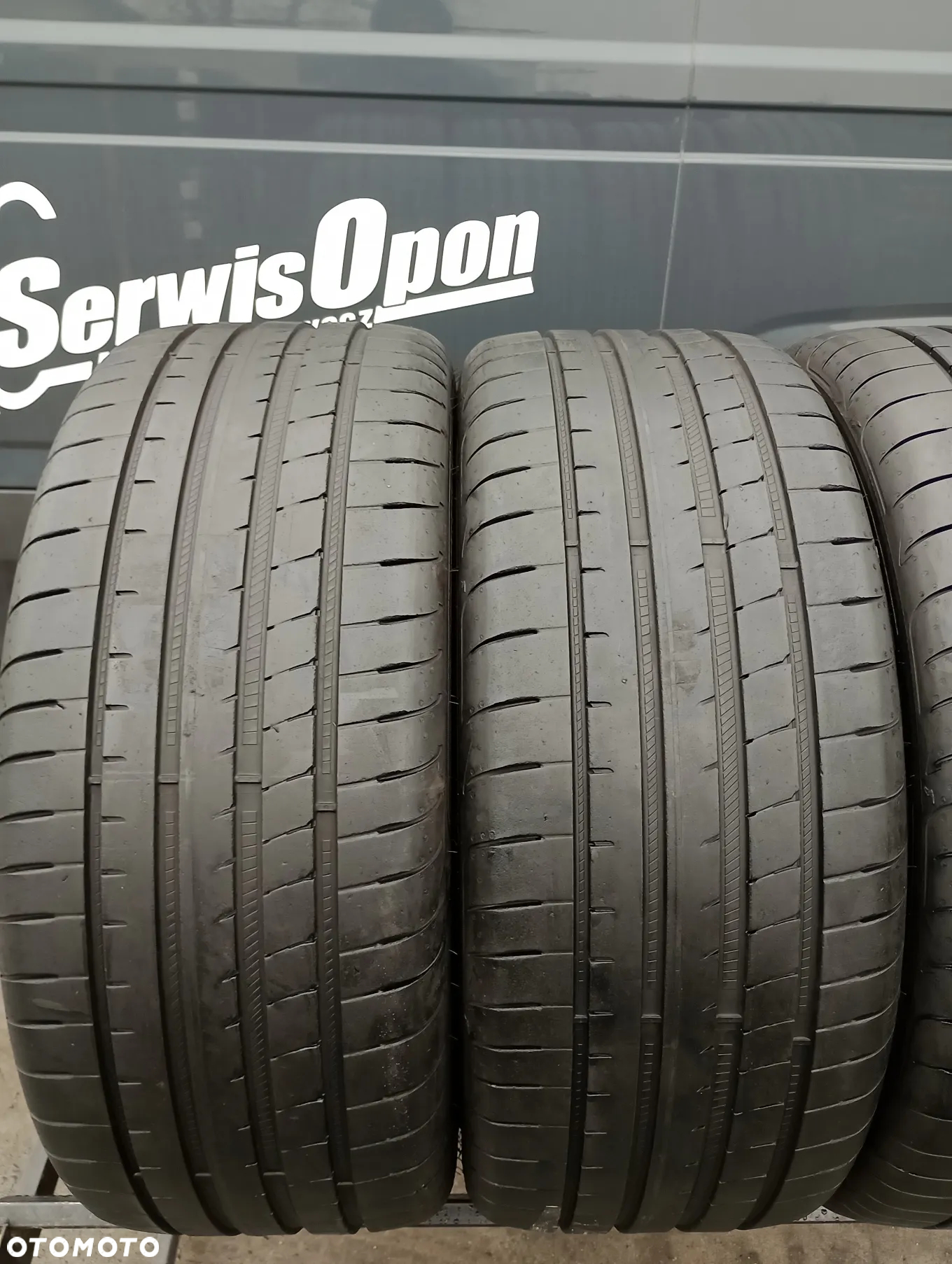 OPONY LETNIE 4x 255/40 R21 102Y GOODYEAR EAGLE F1 - 3