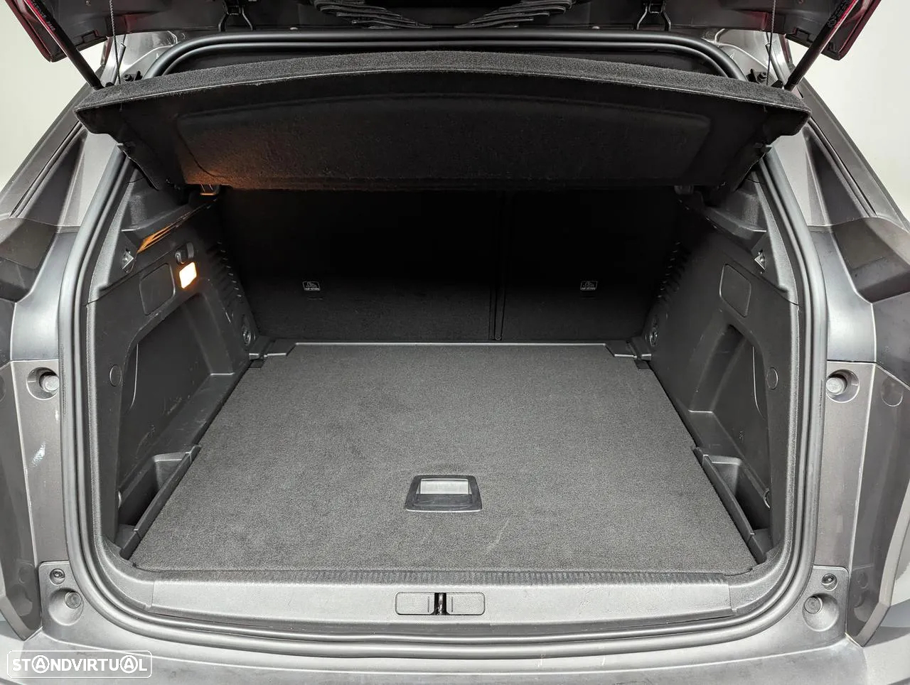 Peugeot 3008 1.2 PureTech Active - 12