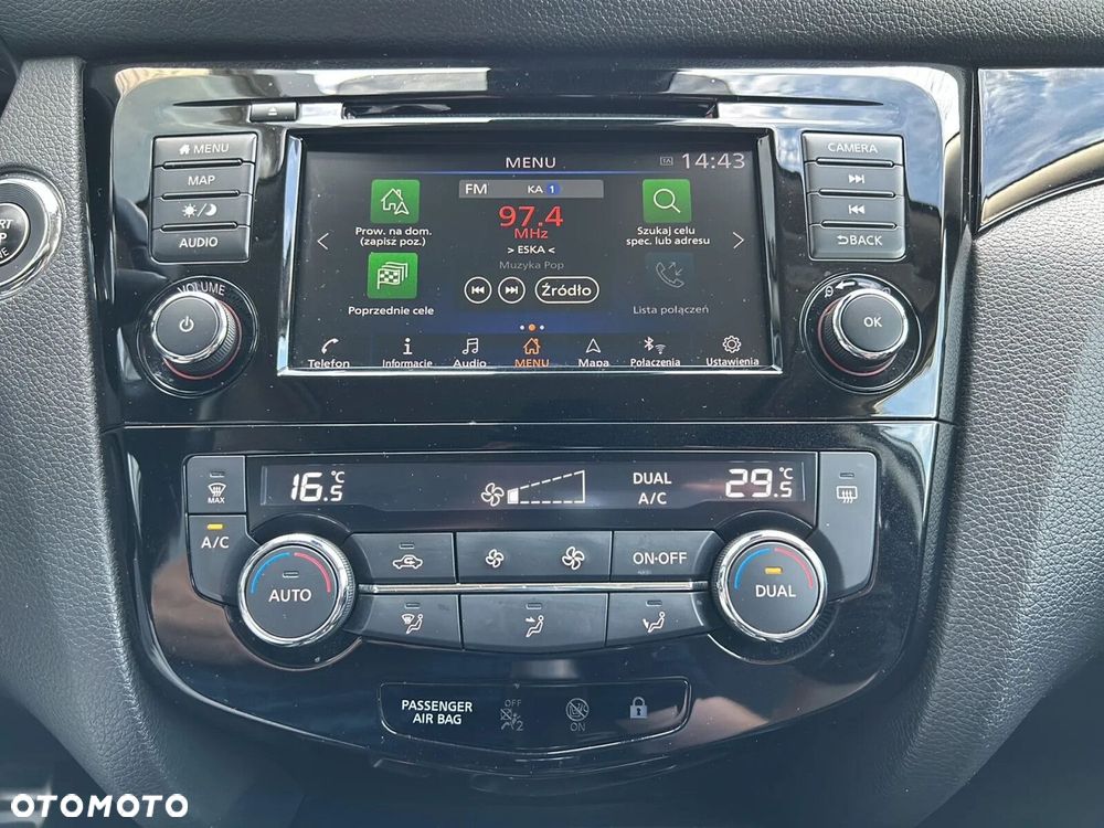 Nissan Qashqai 1.3 DIG-T N-Connecta EU6d - 29