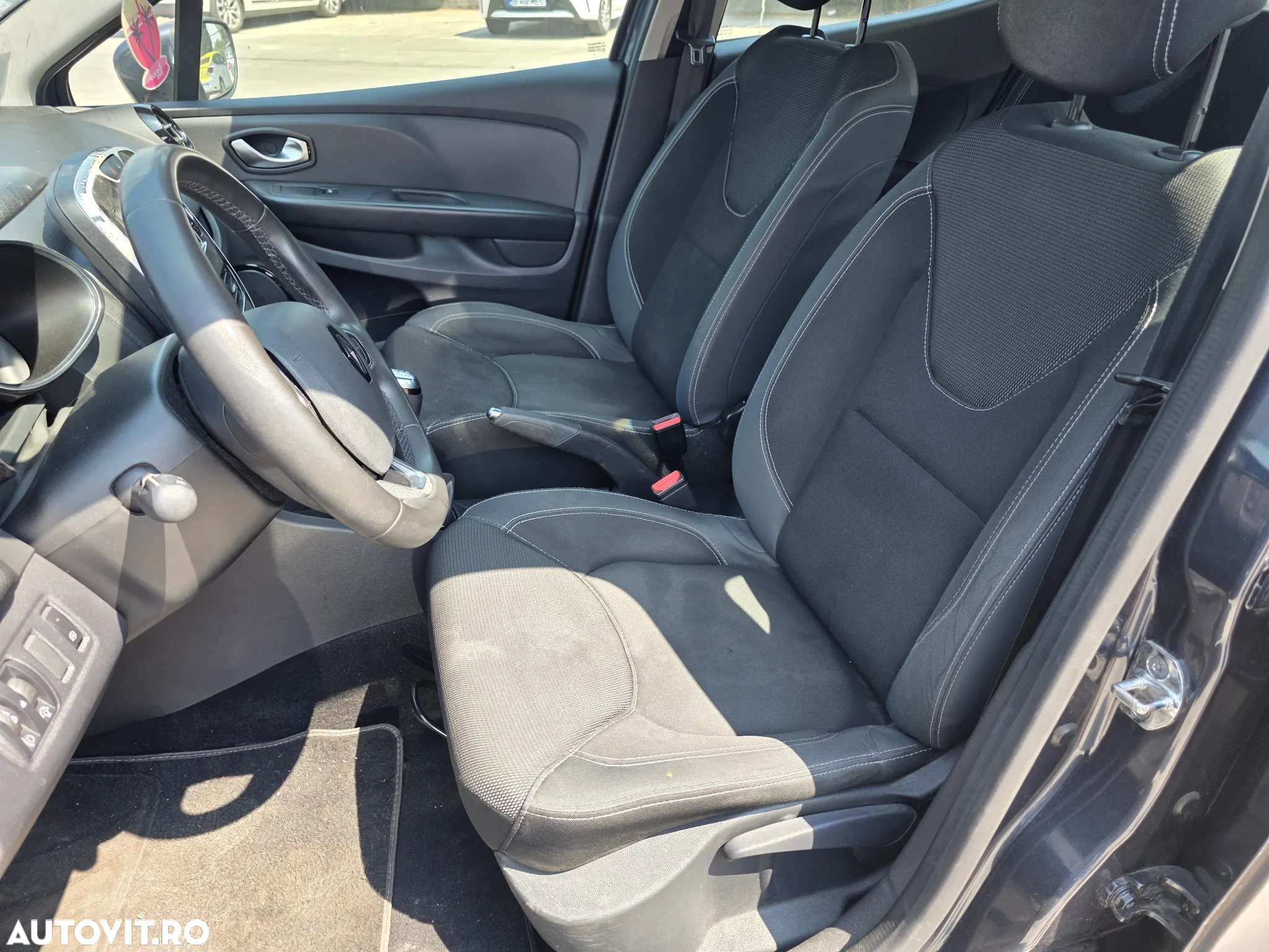 Renault Clio dCi 75 Expression - 10
