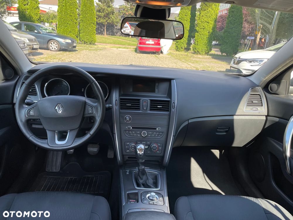 Renault Latitude - 5