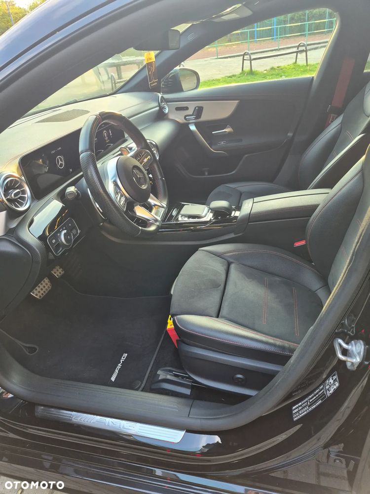 Mercedes-Benz CLA AMG 35 4-Matic 7G-DCT - 16