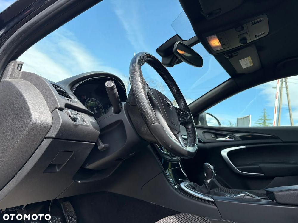 Opel Insignia 2.0 CDTI Cosmo - 11