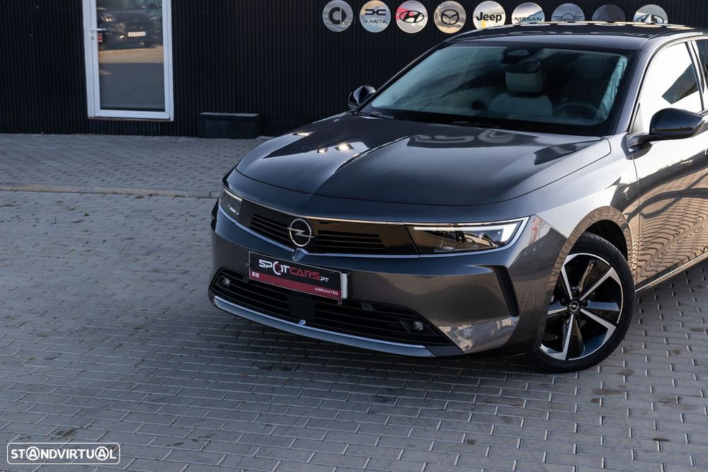Opel Astra 1.5 D Elegance - 3