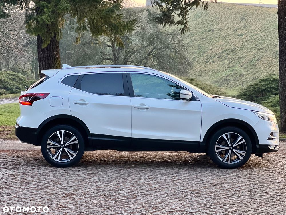 Nissan Qashqai 1.3 DIG-T N-CONNECTA - 19