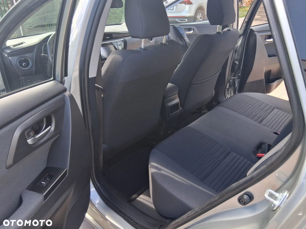 Toyota Auris 1.2 T Comfort - 12