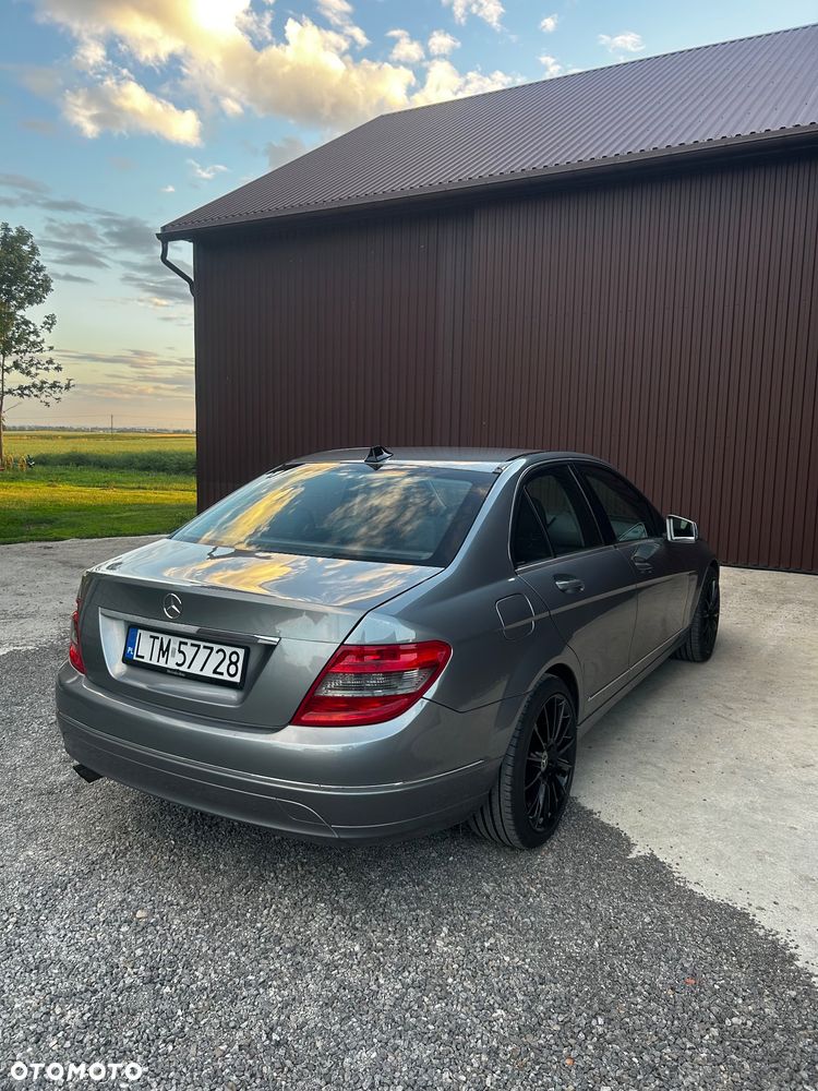 Mercedes-Benz Klasa C 200 CDI DPF BlueEFFICIENCY - 4