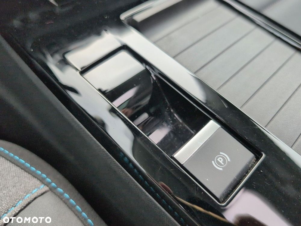 Citroën C4 1.5 BlueHDi Max S&S EAT8 - 16