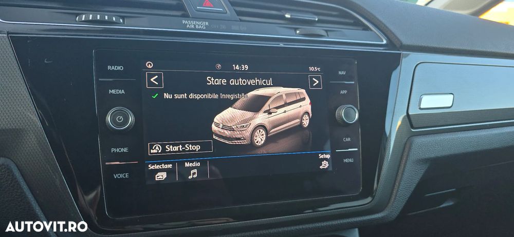 Volkswagen Touran - 17