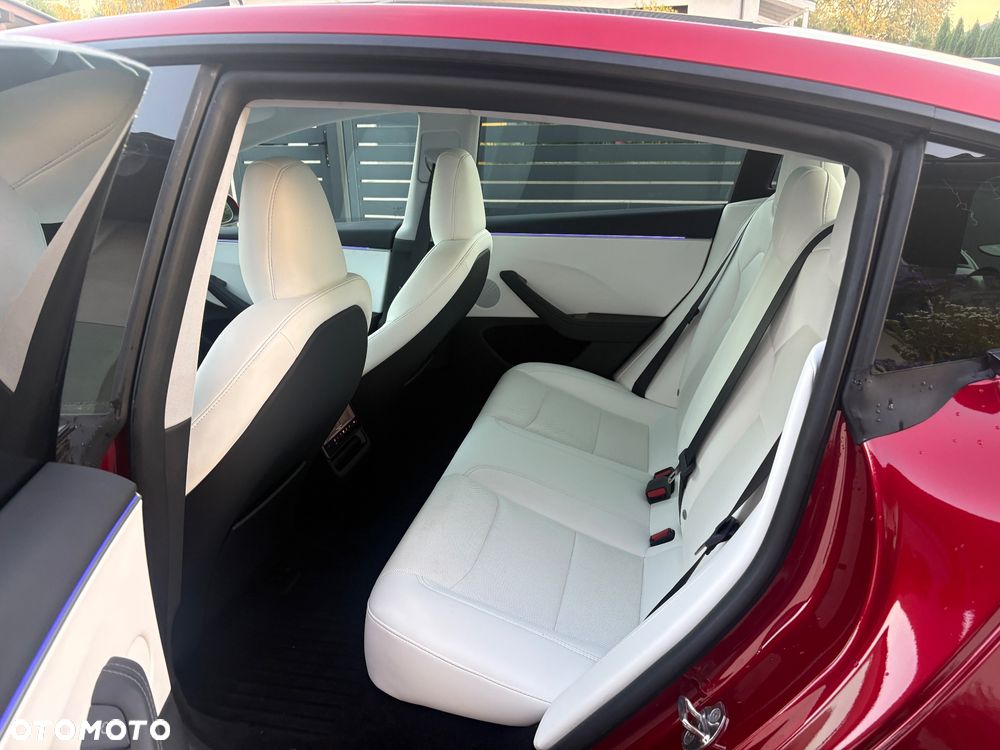 Tesla Model 3 Langstreckenbatterie Hinterradantrieb - 11