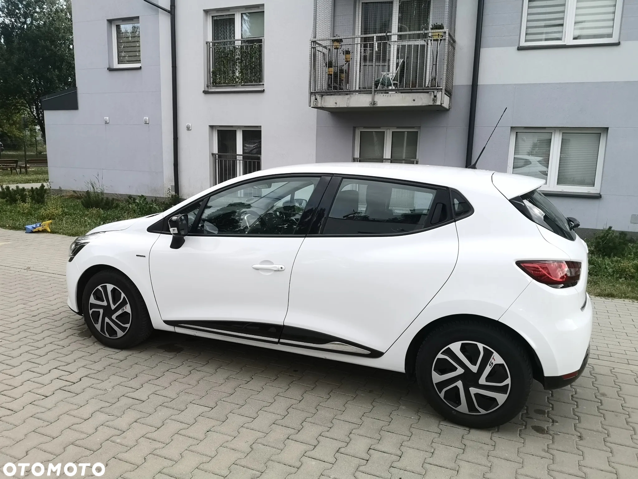 Renault Clio 0.9 Energy TCe Limited - 4