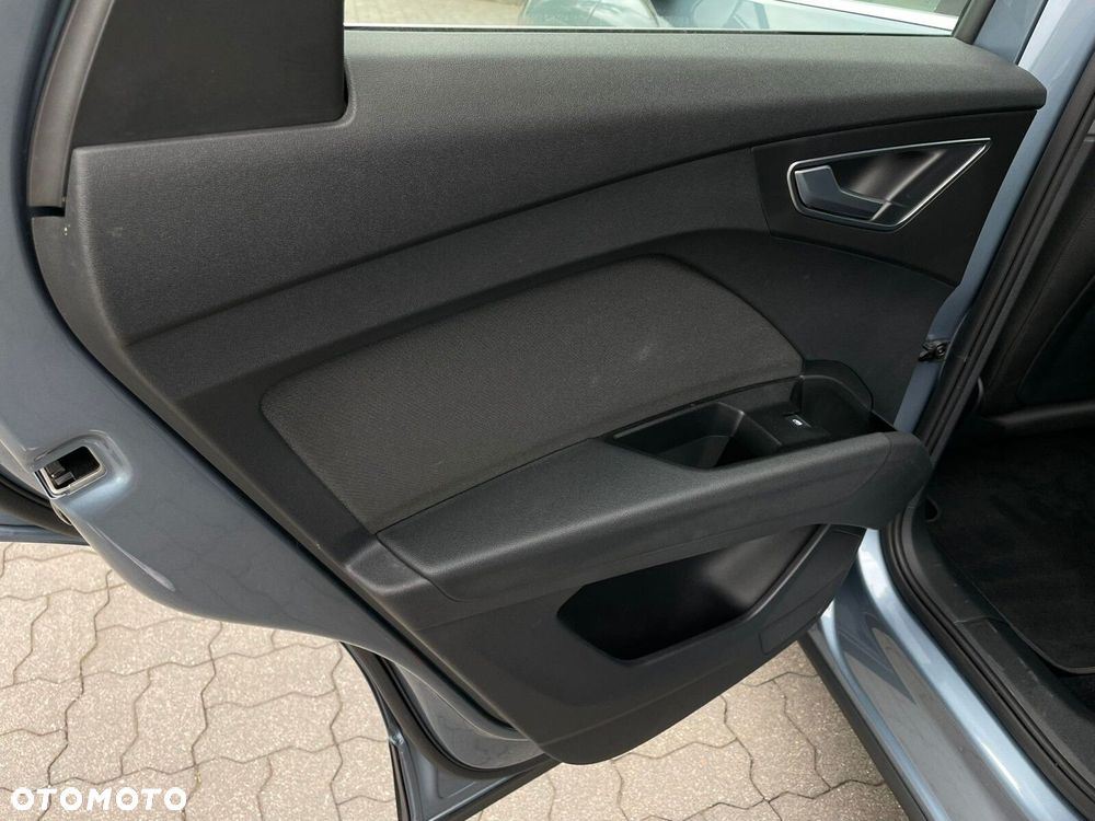 Audi Q4 Sportback e-tron - 11