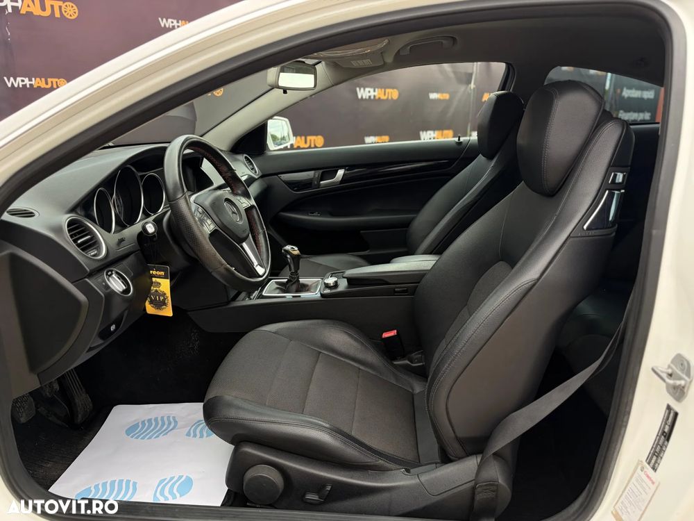 Mercedes-Benz C 180 Edition - 9