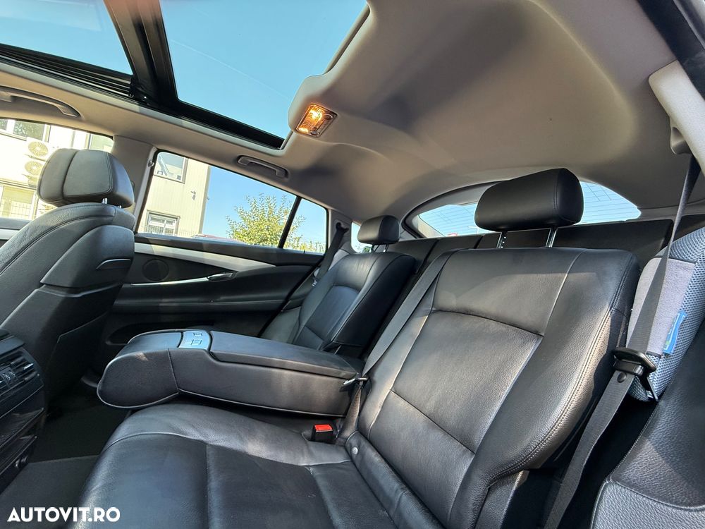 BMW Seria 5 530d xDrive - 22