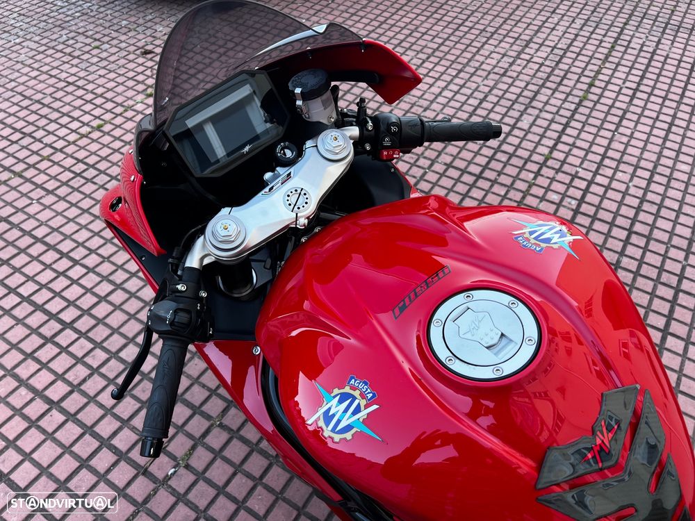 MV Agusta F3 Rosso - 5