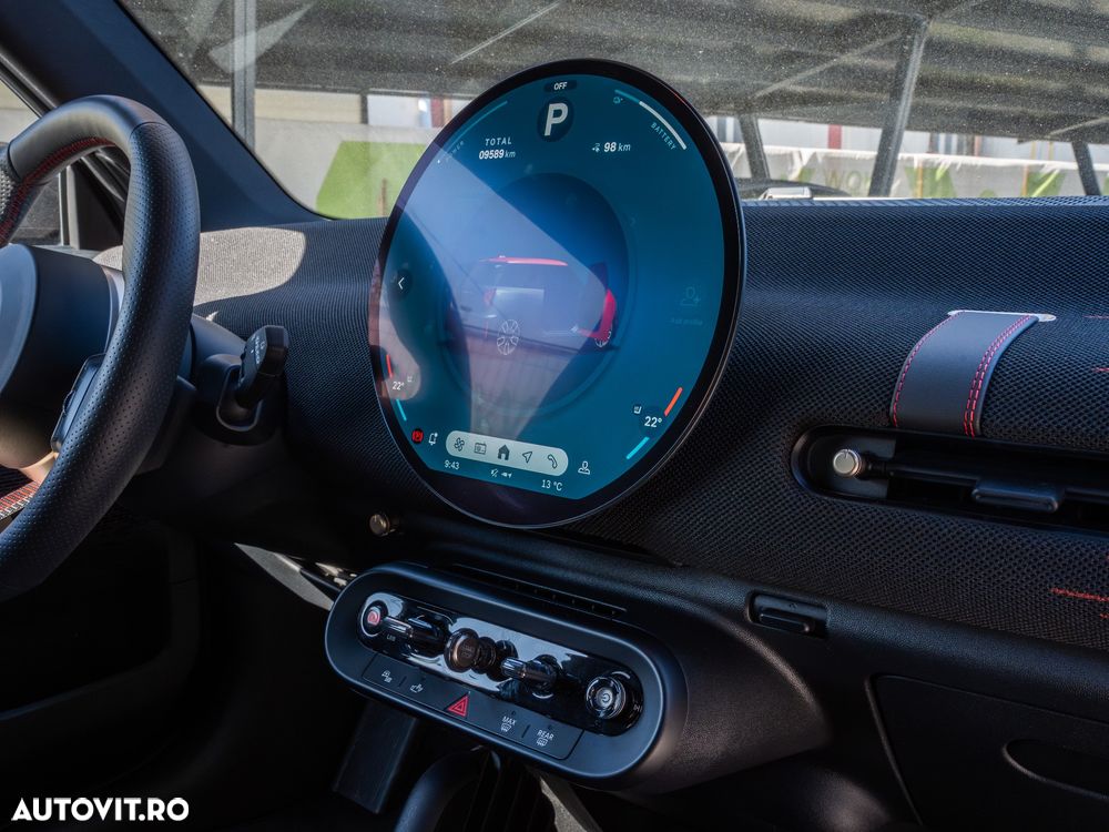 Mini Cooper E John Works Trim - 25