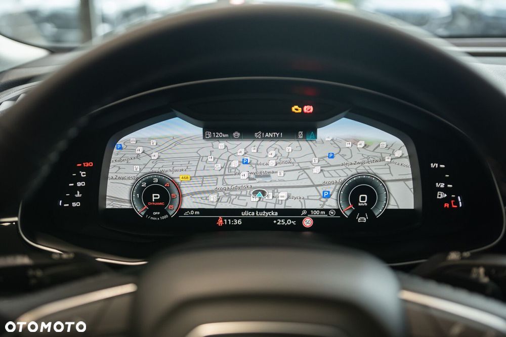 Audi Q8 - 32