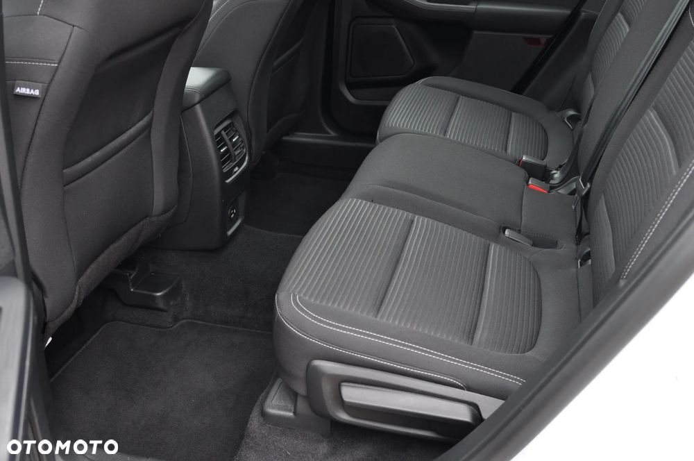 Ford Kuga - 15