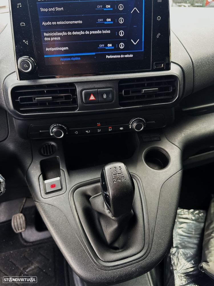 Peugeot Partner 1.5 BlueHDi Premium Standard - 11