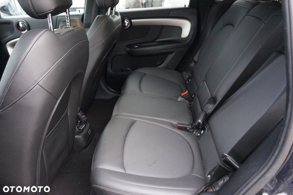 MINI Countryman - 30