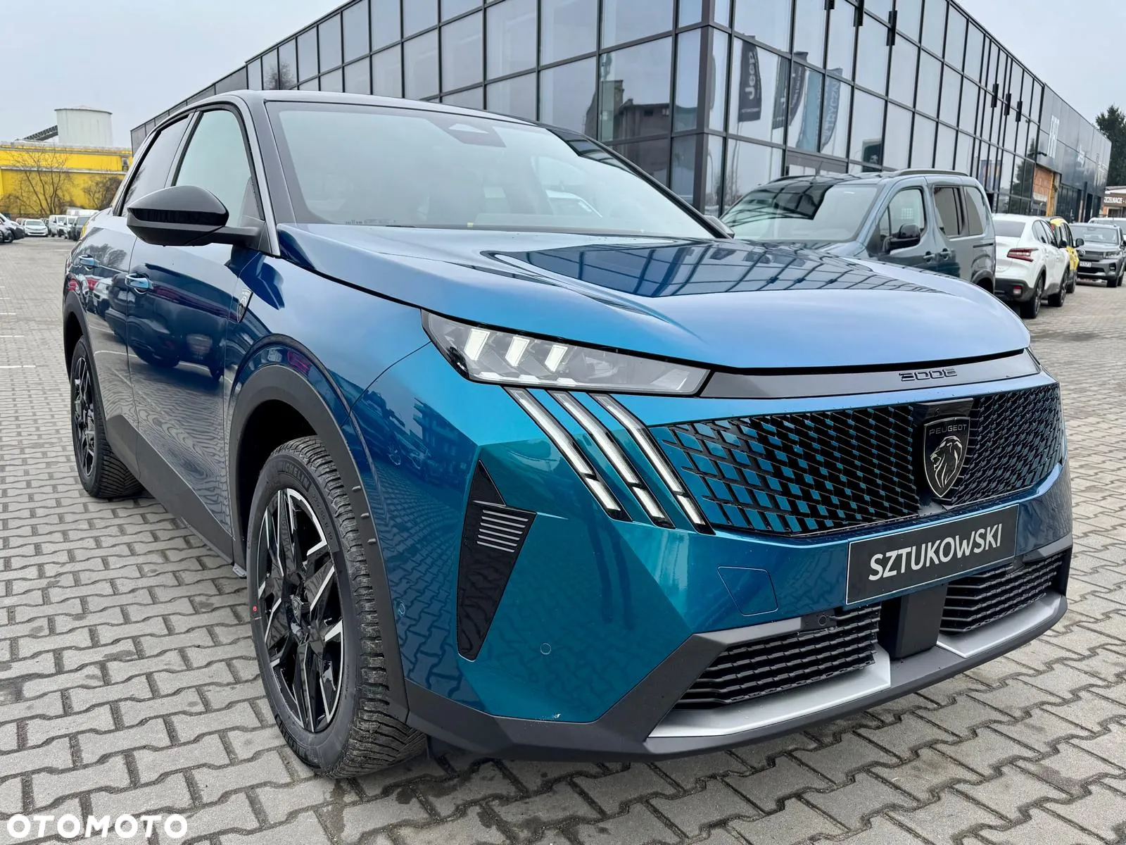 Peugeot 3008 e-3008 73kWh GT - 2