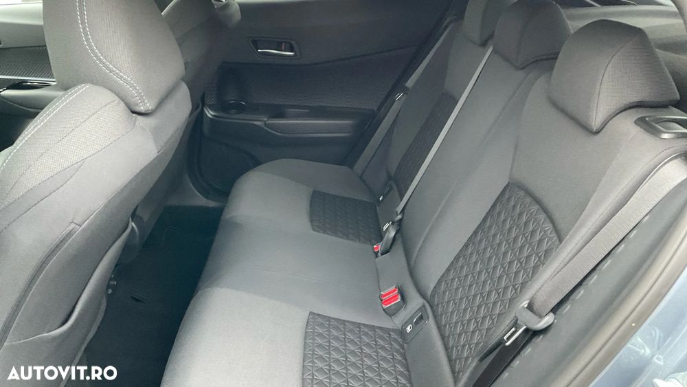 Toyota C-HR 2.0 HSD 184 CP 4x2 CVT C-ult - 12