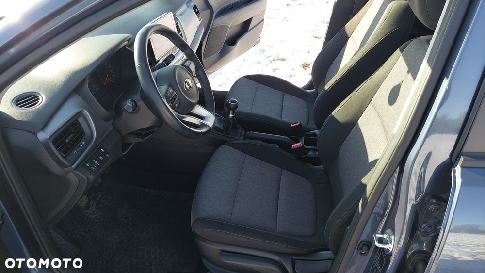 Kia Stonic 1.2 M - 11