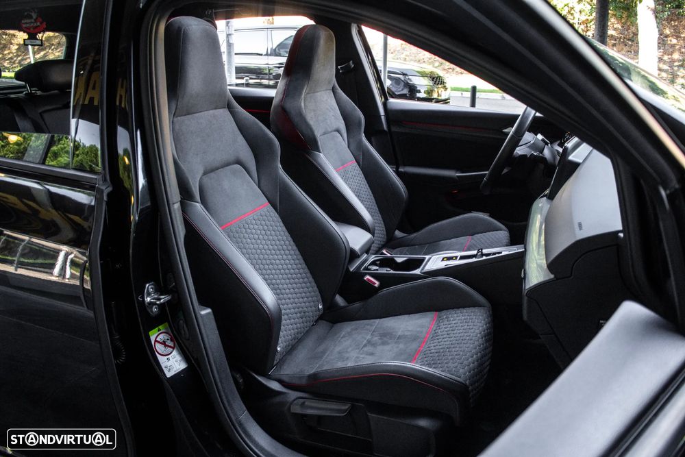 VW Golf 2.0 TSI GTI Clubsport DSG - 27