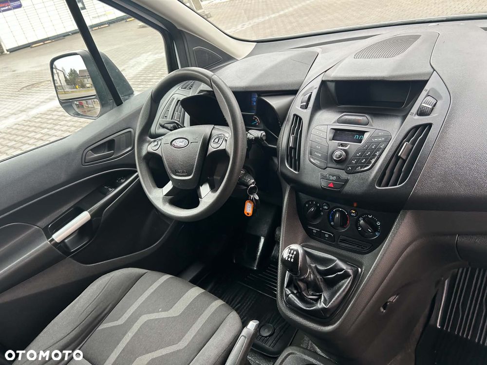 Ford Transit Connect - 11