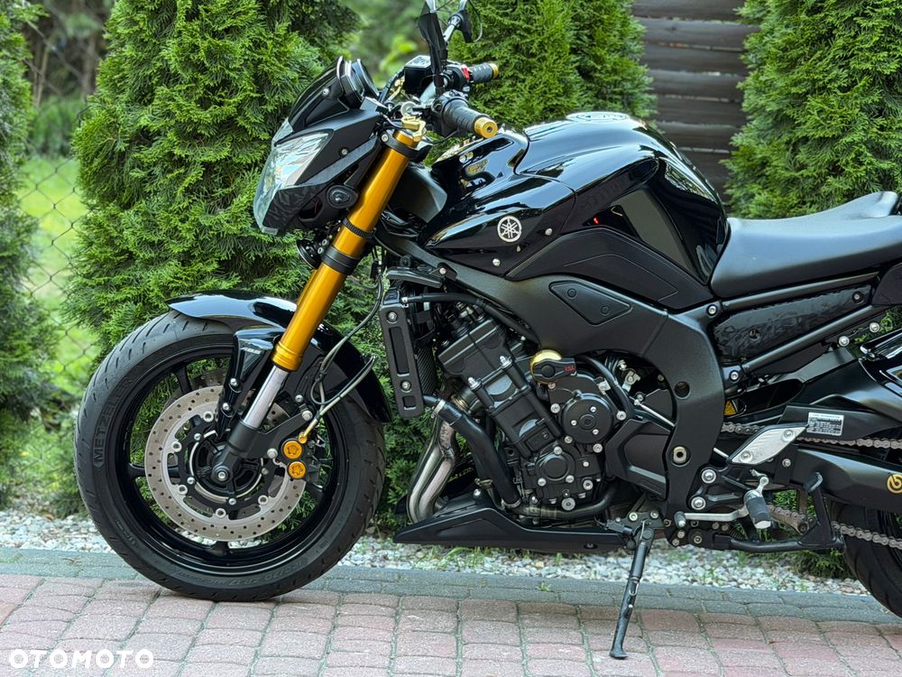 Yamaha FZ8 - 19