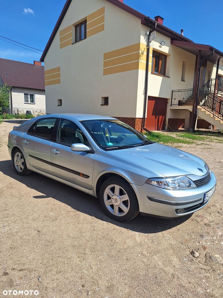 Renault Laguna 1.9 dCi Confort Authentique - 3