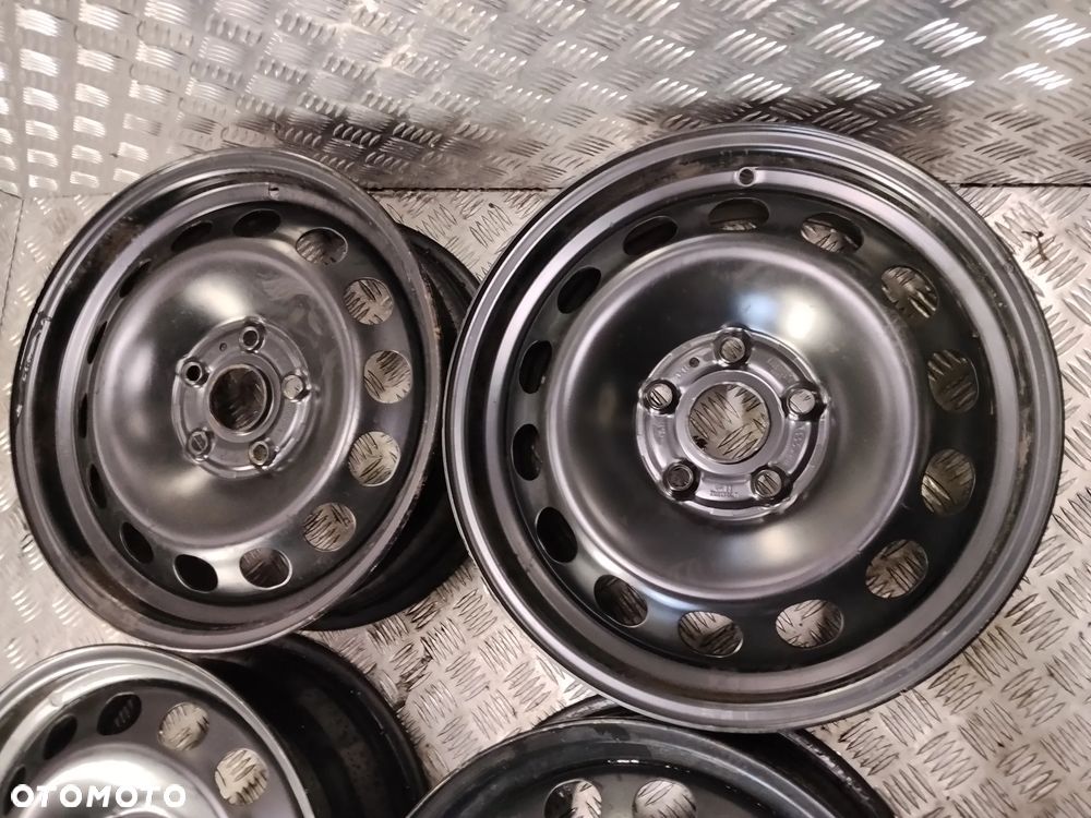 Felgi Audi A3 A4 Q2 Q3 6,5Jx16 et43 5x112 - 5