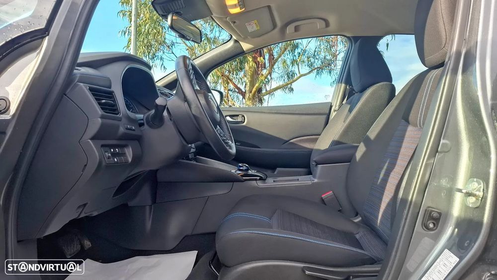 Nissan Leaf N-Connecta - 5