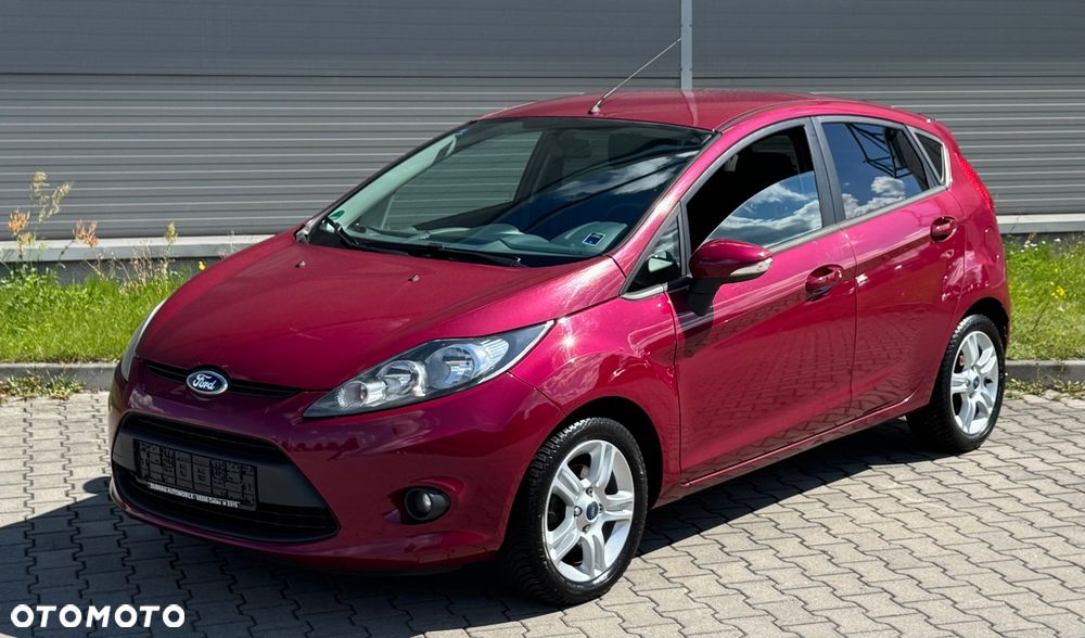 Ford Fiesta 1.25 Celebration - 3