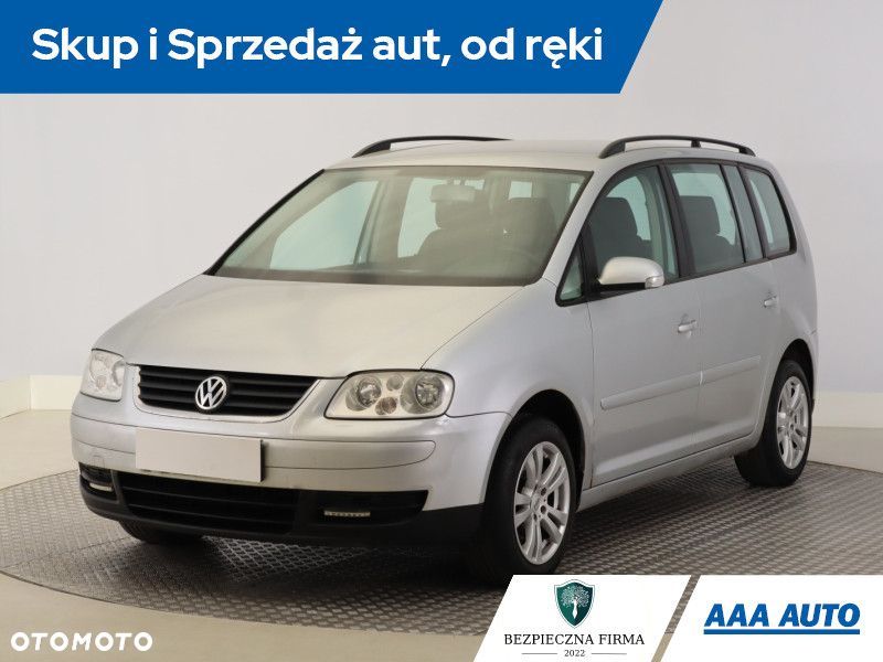 Volkswagen Touran - 3