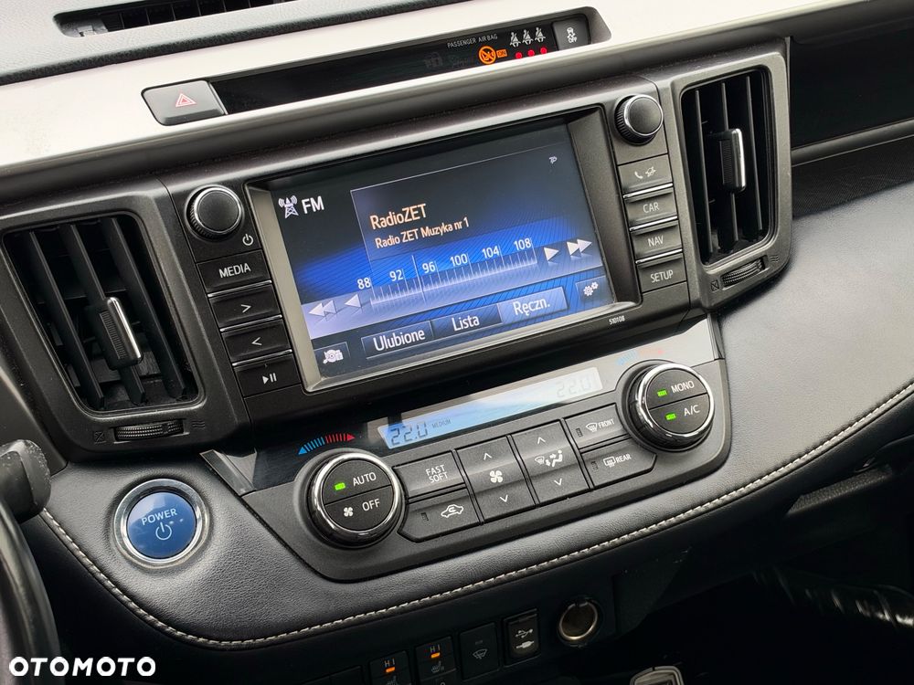 Toyota RAV4 Hybrid Premium 4x2 - 29