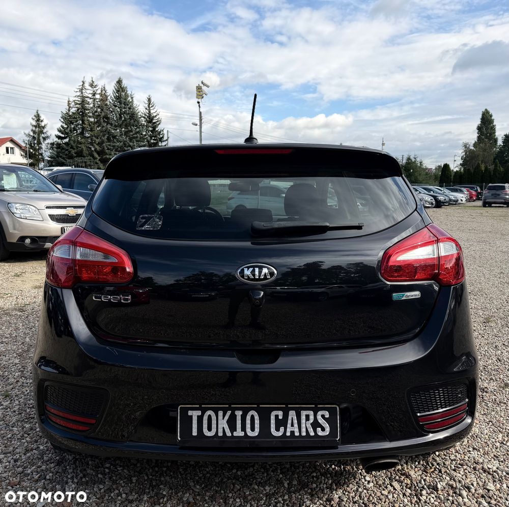 Kia Ceed - 7