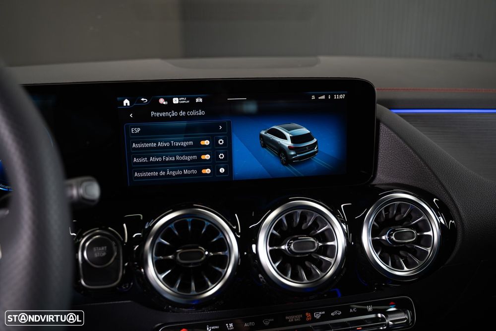 Mercedes-Benz EQA 250+ AMG Line - 30