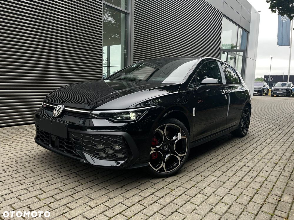 Volkswagen Golf - 3