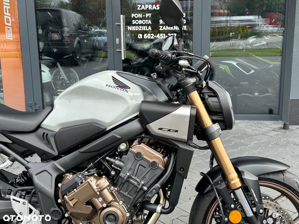 Honda CB - 9