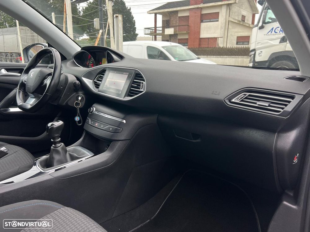 Peugeot 308 SW 1.5 BlueHDi Style - 15