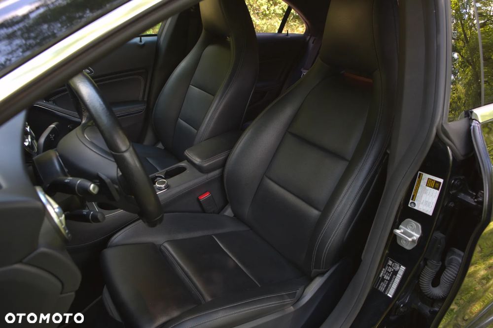 Mercedes-Benz CLA 250 4-Matic Sport - 8