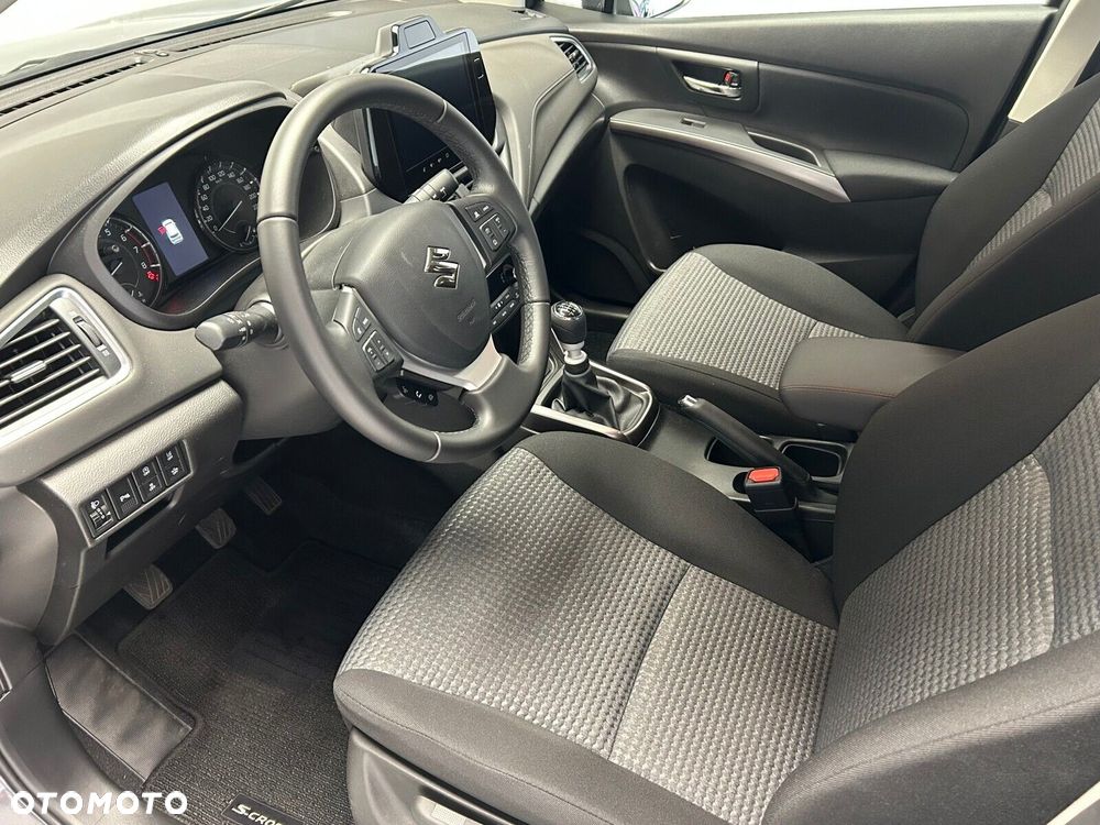 Suzuki S-Cross - 8