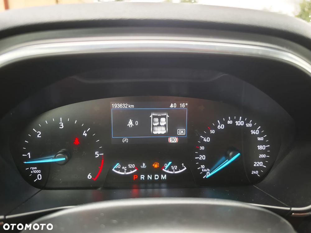 Ford Focus 1.5 EcoBlue Start-Stopp-System TITANIUM - 32