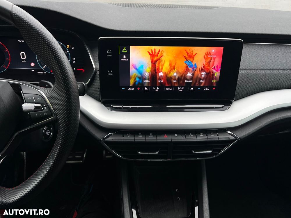 Skoda Octavia Combi 2.0 TDI 150 CP DSG Sportline - 13