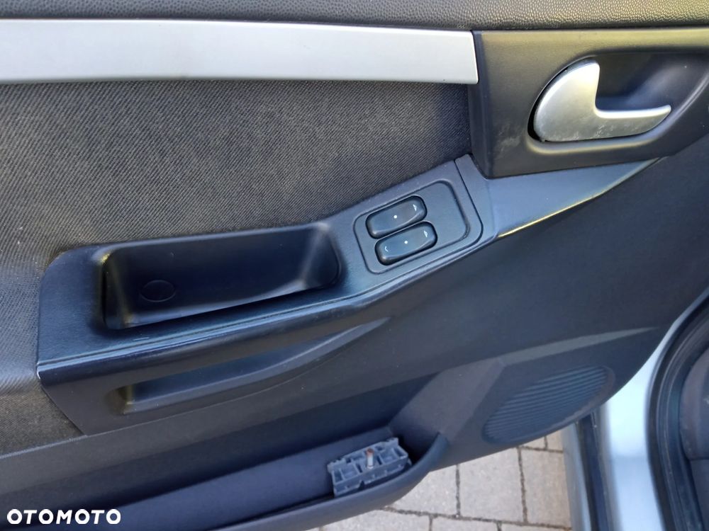 Opel Meriva 1.4 - 10