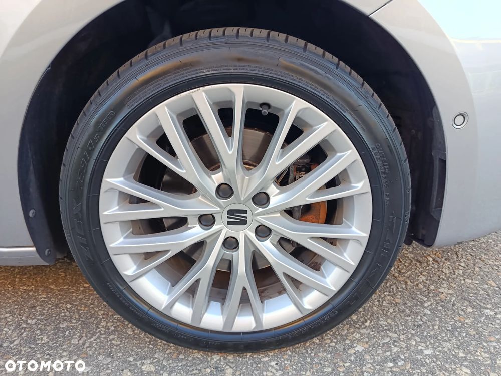 Seat Leon 2.0 TDI DSG Xcellence - 23