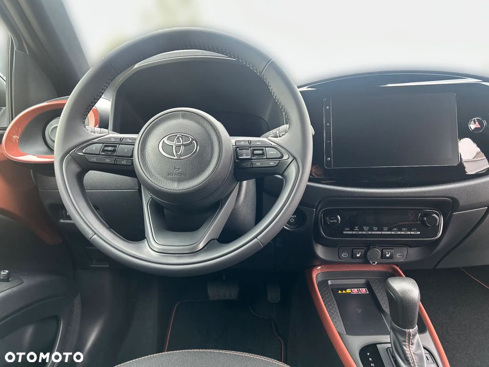 Toyota Aygo X Hybrid 1.5 Style e-CVT - 18