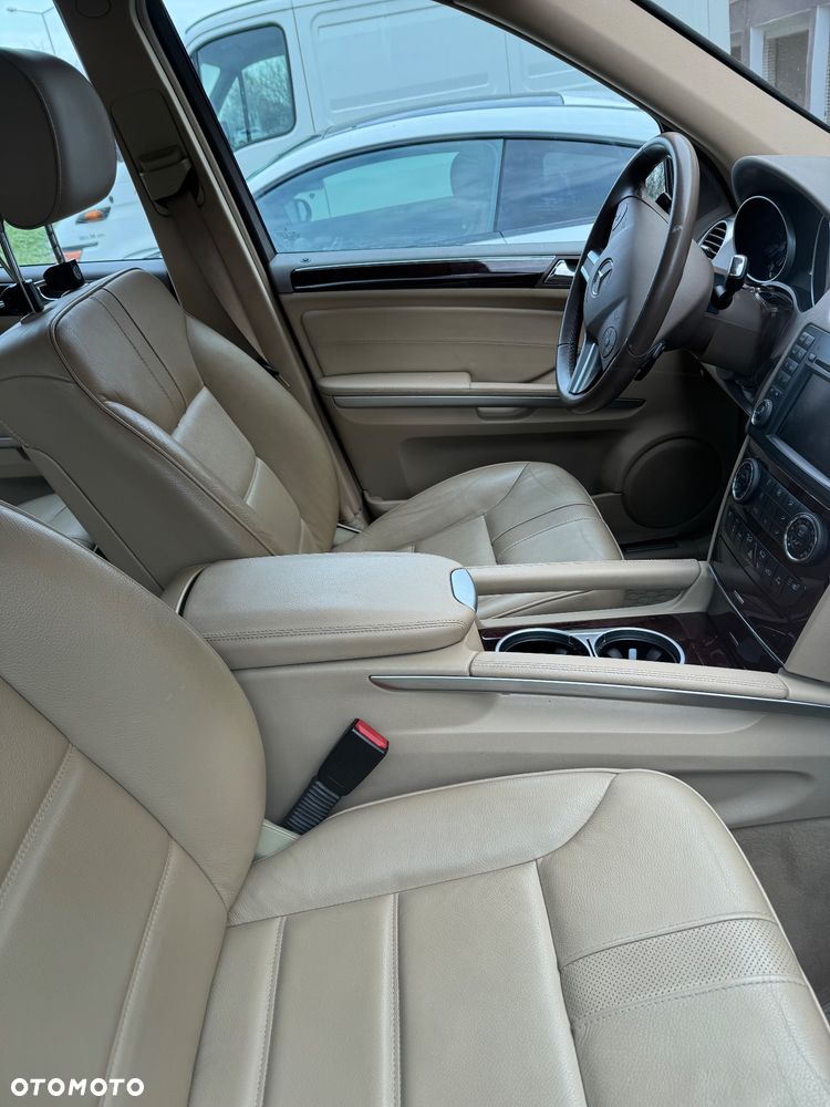 Toyota Venza 2009 photo 3